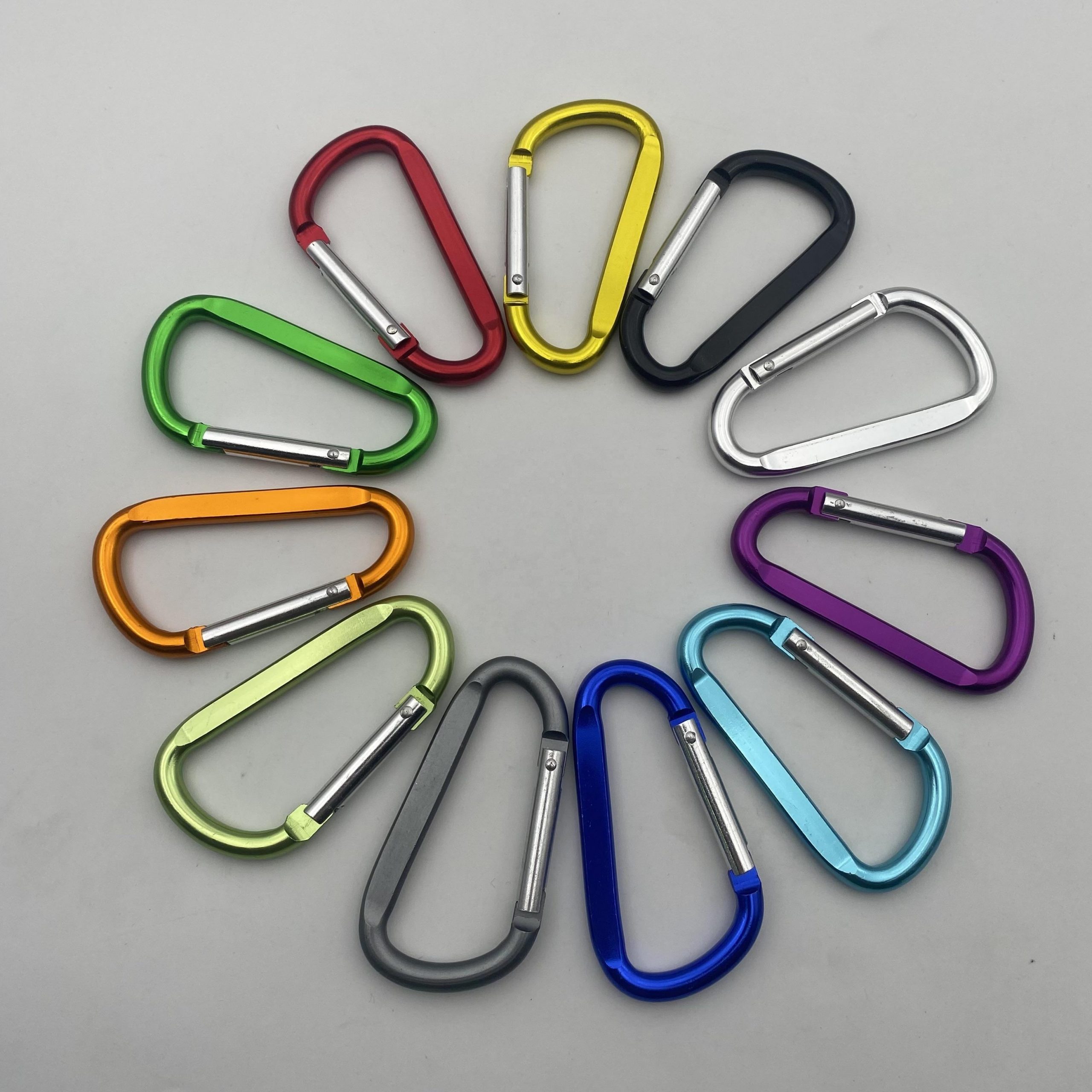 mosquetón en forma de d con gancho de resorte de aluminio y logotipo personalizado mosquetón en forma de d con gancho de resorte de aluminio y logotipo personalizado